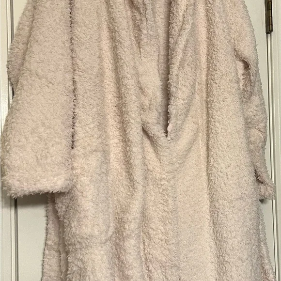 Cozy Pink Fleece Robe - Picture 2 of 4